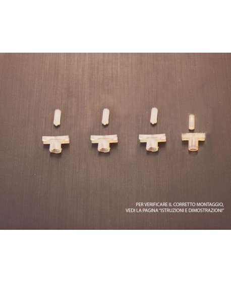 Staple kit for 1 Dyane door profile (tot 4 pcs: a single door)