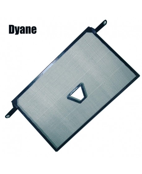Front metallic protection for Dyane grid