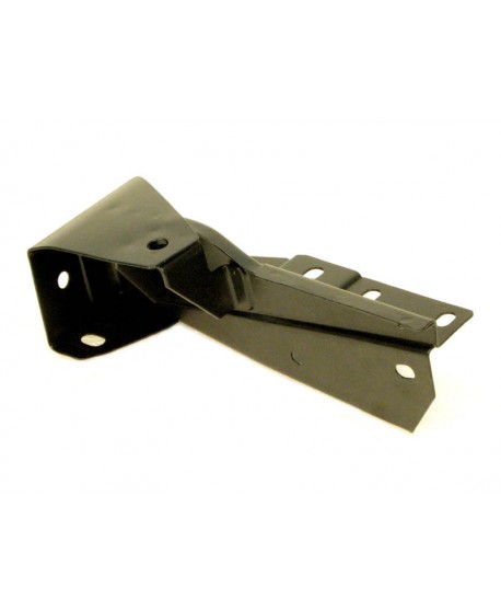 Front left bumper support