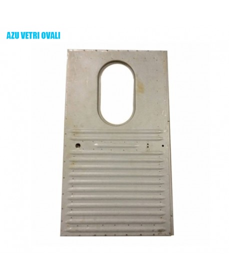 Right rear door azu oval glass