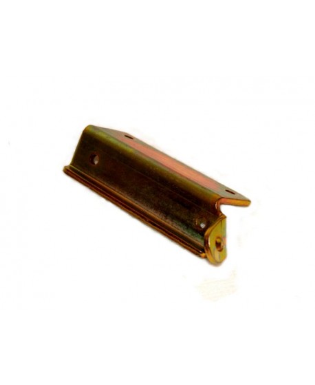 Upper hinge support for right door