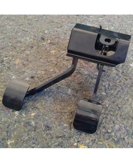 Pedal kit new model Mehari and 2CV (clutch + brake)