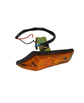 Complete right arrow Axo model